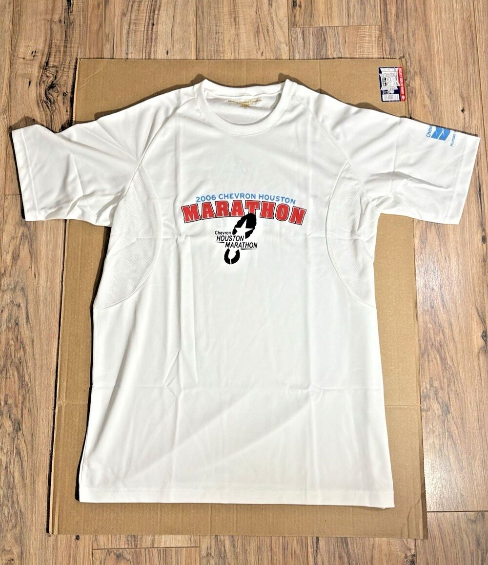 Vintage XL T-Shirt 2006  Chevron Houston Marathon 26.2 Miles New In Package
